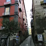 Caponapoli 8 Hotel