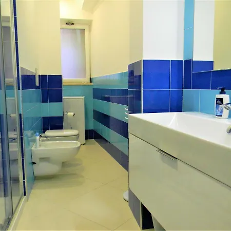 Caponapoli 8 * Νάπολη