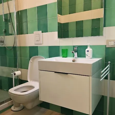 Caponapoli 8 * Νάπολη